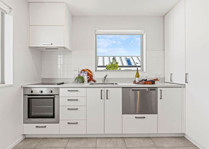  at 6/31 Clissold Street, Merivale, Christchurch City, Canterbury