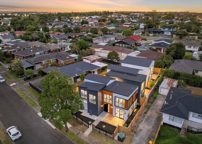  at 9B Liam place, Half Moon Bay, Manukau City, Auckland