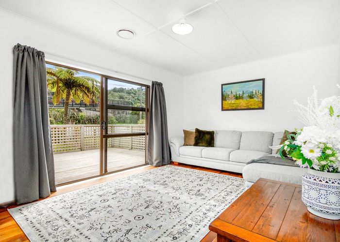  at 4 Golf Road, Manor Park, Lower Hutt, Wellington