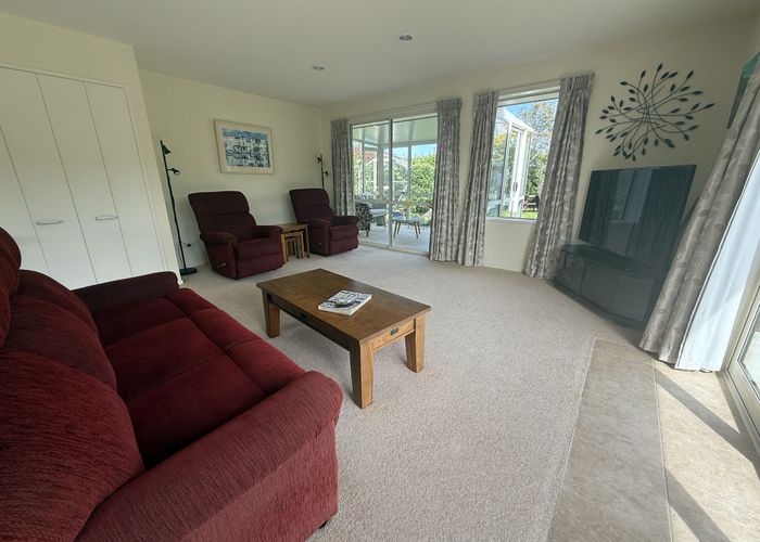  at 11 Crossleigh Crescent, Balclutha, Clutha, Otago