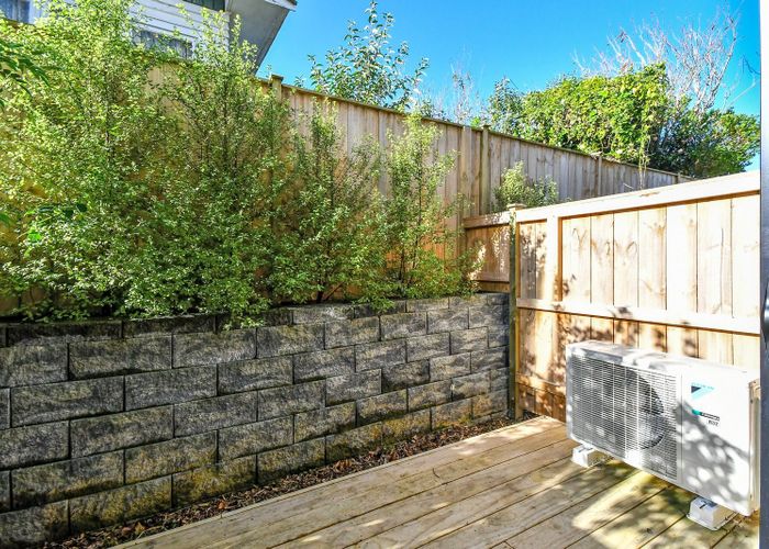  at 2/14 Ayr Road, Pakuranga, Manukau City, Auckland