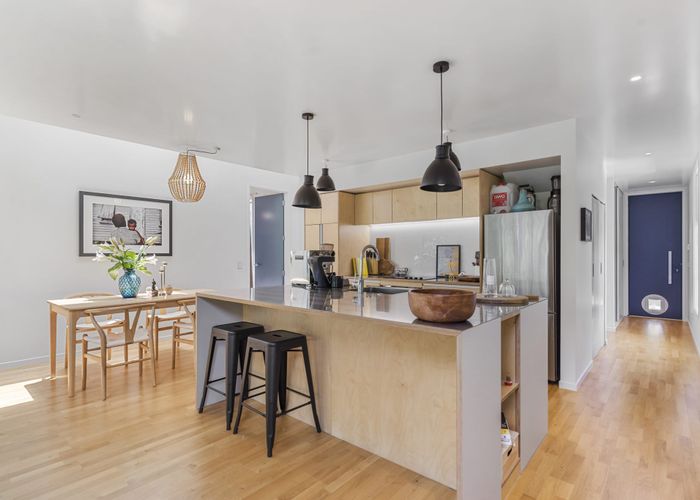  at 12D Hurstwood Place, Glen Innes, Auckland