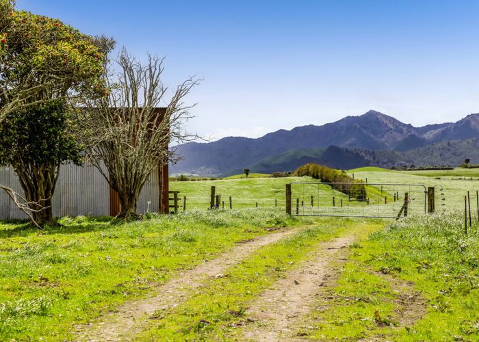  at 165 Oxford Road, Okato, New Plymouth, Taranaki