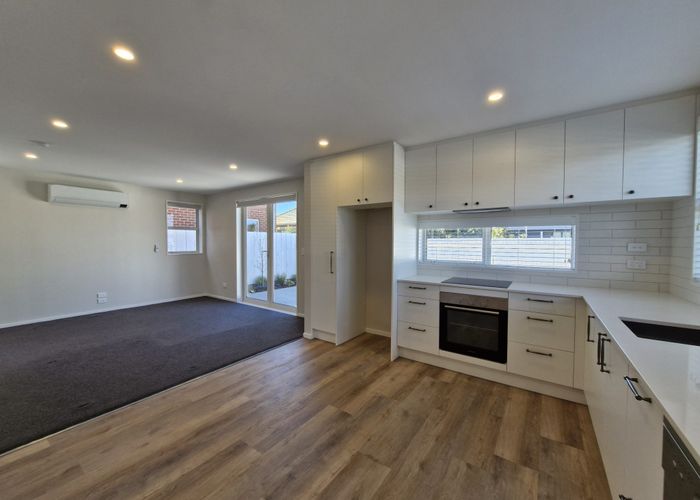  at 2/7 Hercules St, Shirley, Christchurch City, Canterbury
