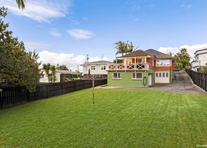  at 47 Golf Road, New Lynn, Waitakere City, Auckland