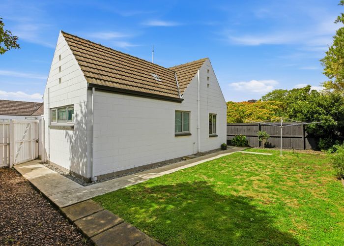  at 2/239 New Brighton Road, Burwood, Christchurch City, Canterbury
