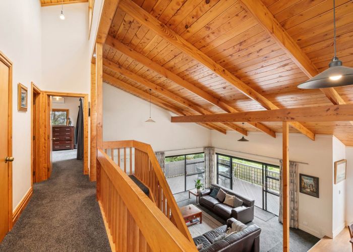  at 923 East Coast Road, Northcross, Auckland