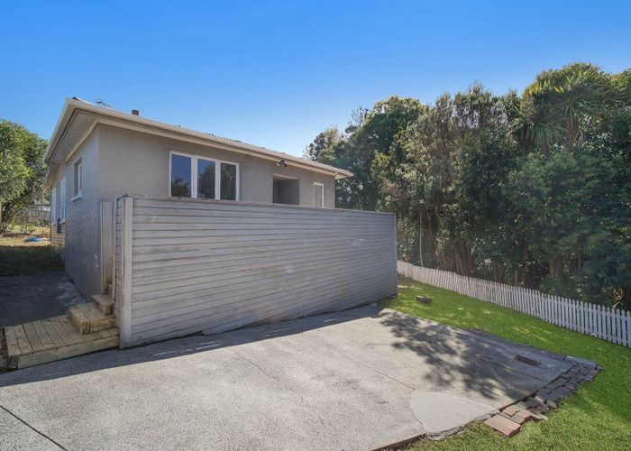  at 101 Seabrook Avenue, New Lynn, Waitakere City, Auckland