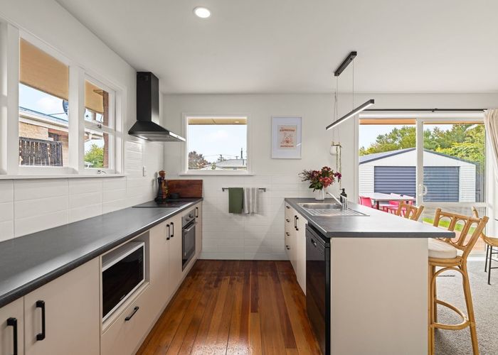  at 247 Grahams Road, Bishopdale, Christchurch