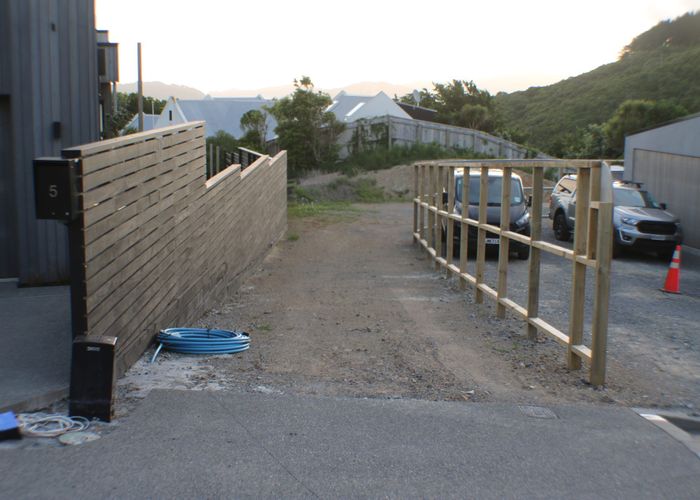  at 10 Highfield Place, Korokoro, Lower Hutt, Wellington