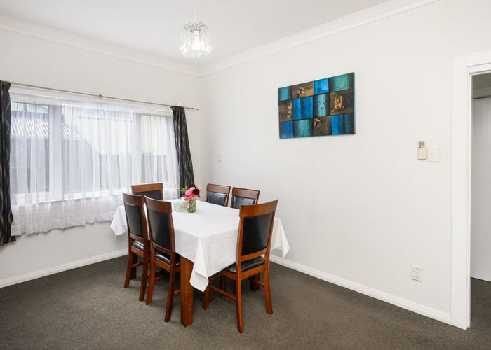  at 351 Tremaine Avenue, Takaro, Palmerston North
