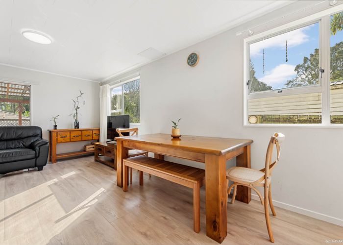  at 14 Ballial Place, West Harbour, Auckland