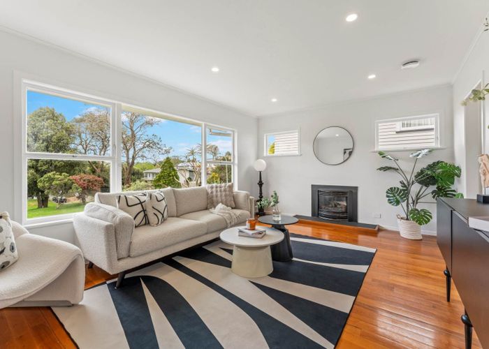  at 19 Halberg Street, Glenfield, North Shore City, Auckland