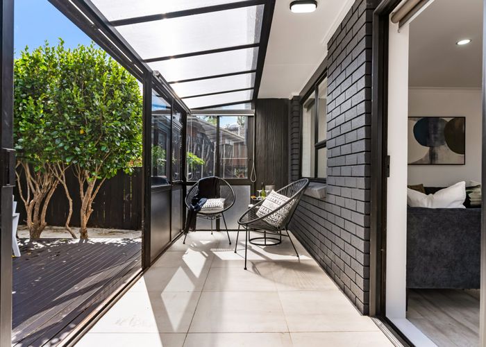  at 1/131 Botany Road, Botany Downs, Manukau City, Auckland