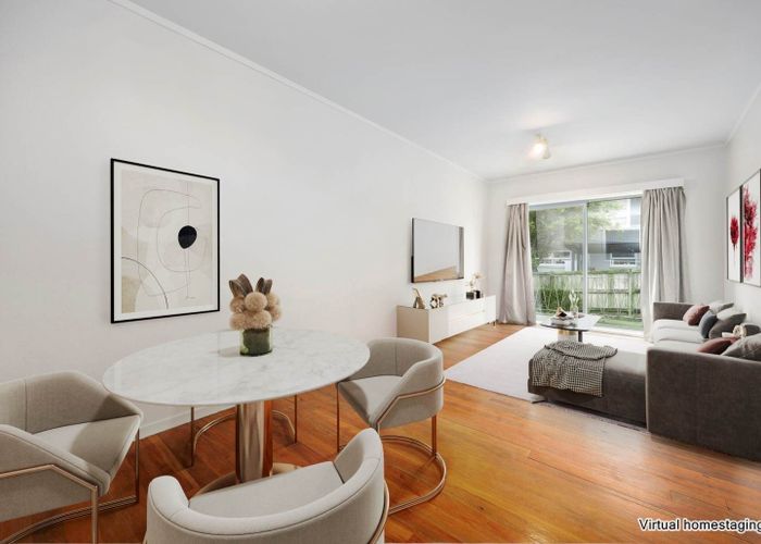  at 2/368 St Johns Road, Meadowbank, Auckland