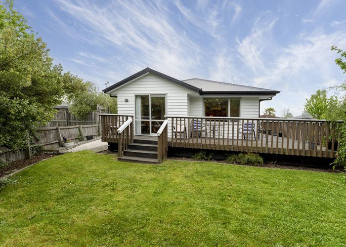  at 15 Lomond Place, Woolston, Christchurch