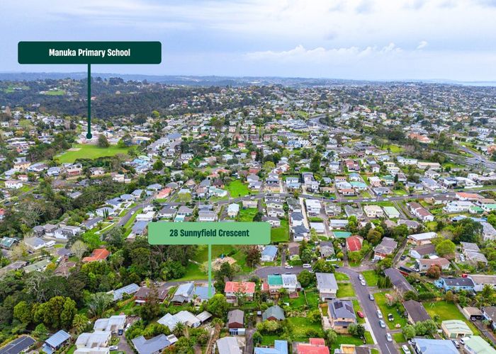  at 28 Sunnyfield Crescent, Glenfield, North Shore City, Auckland