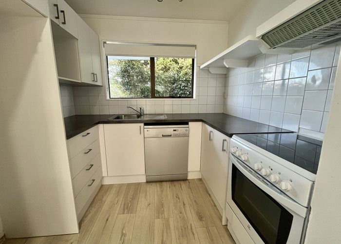  at 1/13 Everglade Drive, Goodwood Heights, Goodwood Heights, Manukau City, Auckland