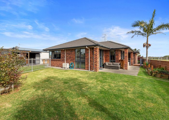  at 24 Carrington Drive, Papamoa Beach, Papamoa