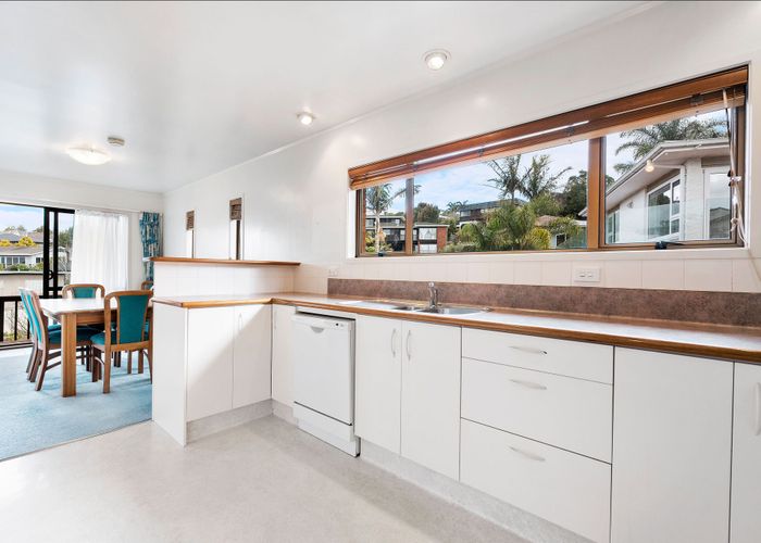  at 14 Kiri Place, Mairangi Bay, North Shore City, Auckland