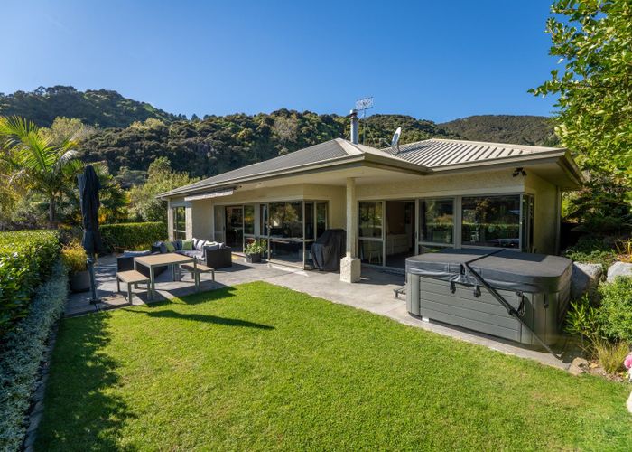  at 20B Strathaven Place, Atawhai, Nelson