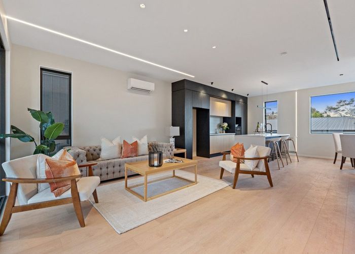  at 8/36 William Souter Street, Forrest Hill, North Shore City, Auckland