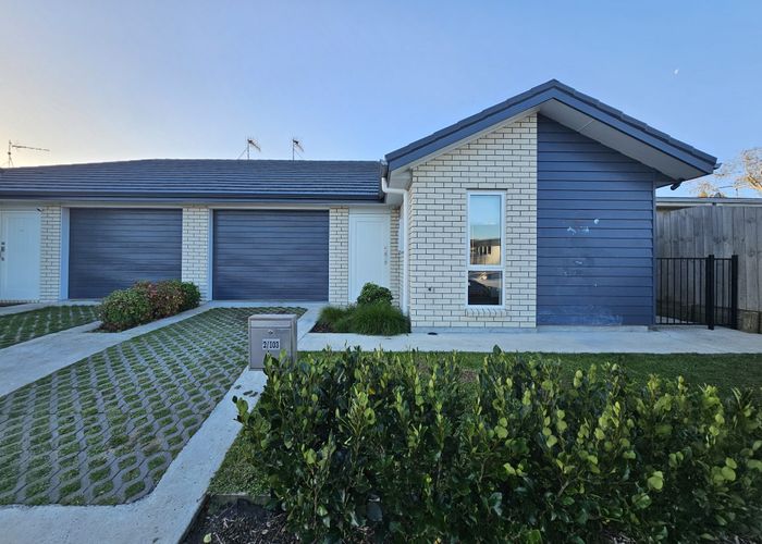  at 2/103 Bruce Avenue, Glenview, Hamilton, Waikato