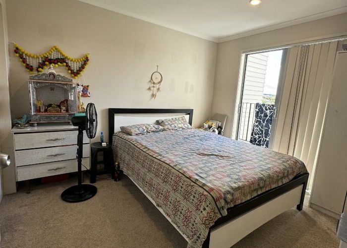  at 40 Chapel Road, Flat Bush, Manukau City, Auckland