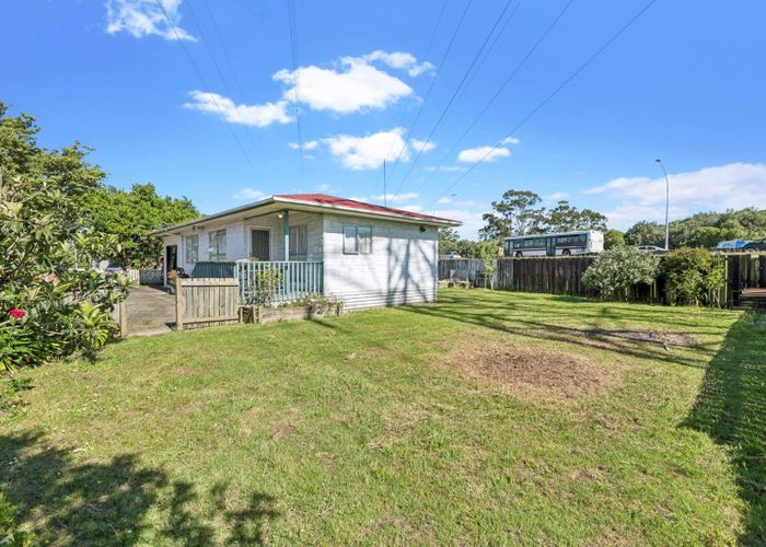  at 2/32 Latham Avenue, Pakuranga, Manukau City, Auckland
