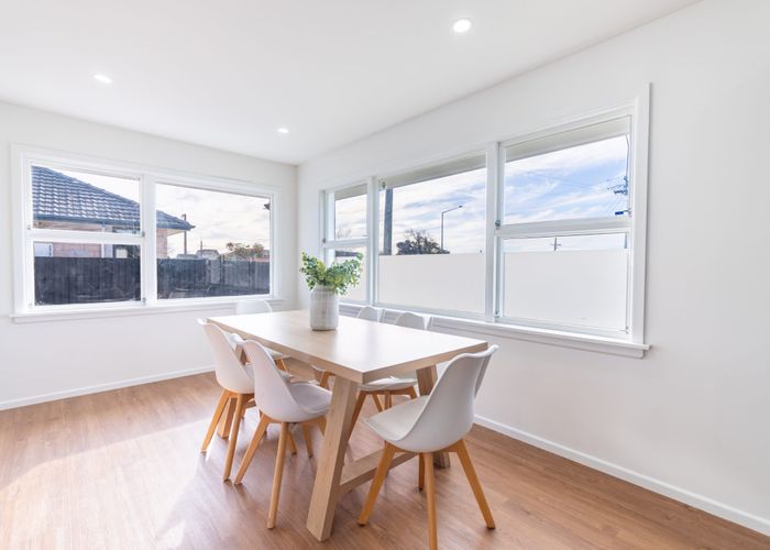  at 35 Lake Terrace Road, Burwood, Christchurch City, Canterbury