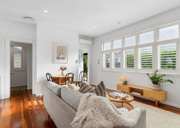  at 9 Howlett Street, Waterview, Auckland City, Auckland