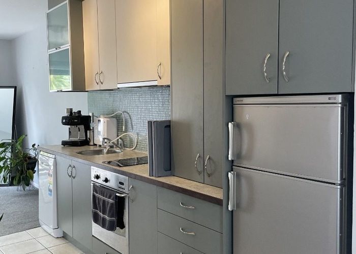  at 49/21 Armoy Drive, Botany Downs, Manukau City, Auckland