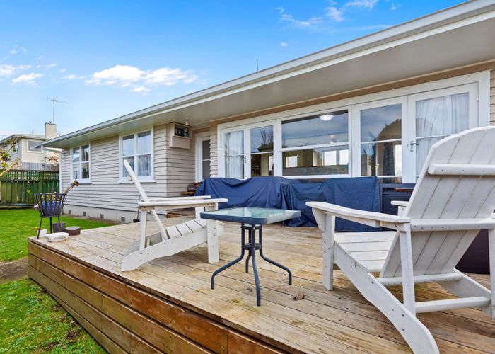  at 22 Manson Street, Gate Pa, Tauranga, Bay Of Plenty