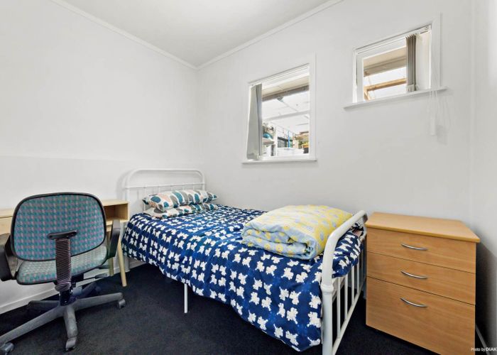  at 3/33 Cleek Road, Mangere East, Manukau City, Auckland