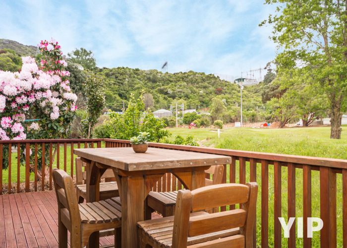  at 7 York Avenue, Manor Park, Lower Hutt