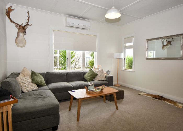  at 20 Wyndham Street, Carterton
