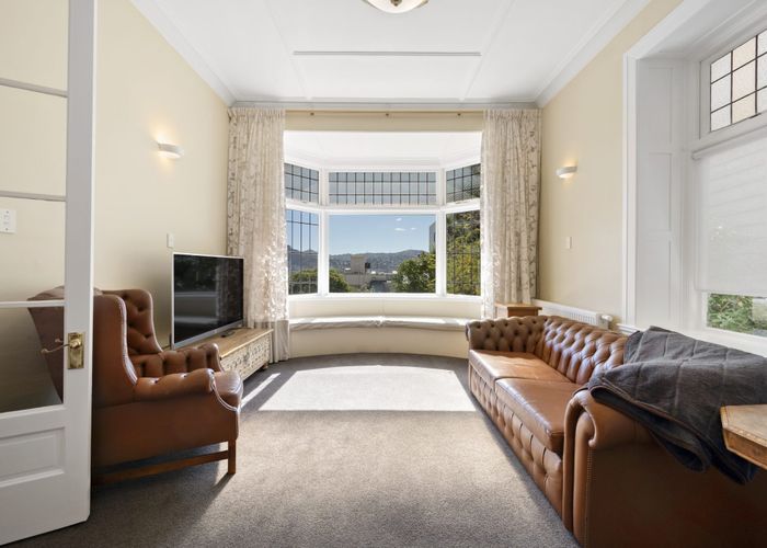  at 210 Oriental Parade, Oriental Bay, Wellington