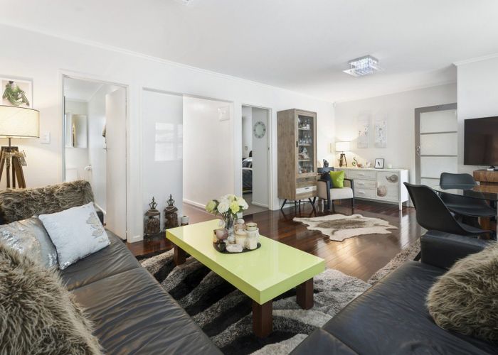  at 2/11 Maheke Street, Saint Heliers, Auckland City, Auckland