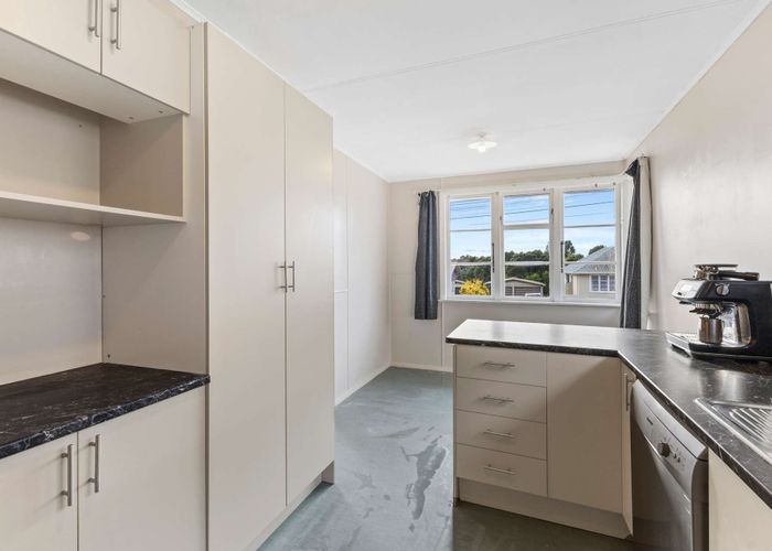 at 29 Endeavour Street, Marfell, New Plymouth