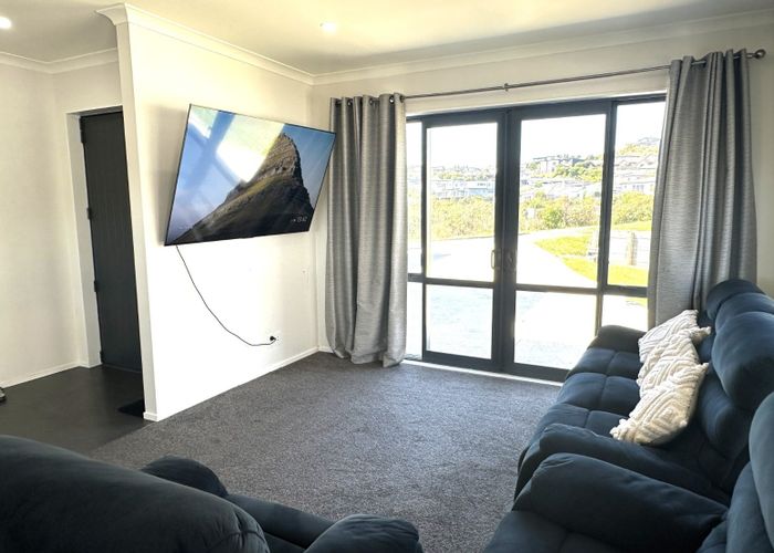  at 10B Polestar Lane, Whitby, Porirua, Wellington