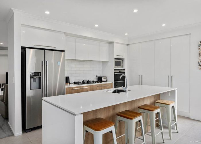  at 9 Taikura Avenue, Red Beach, Rodney, Auckland