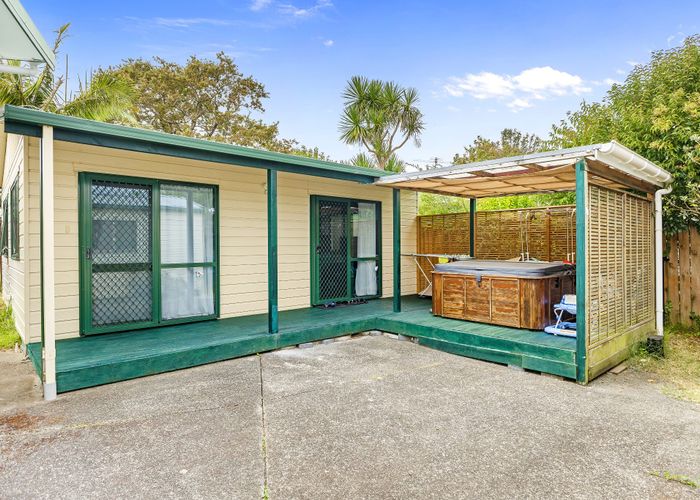  at 7  Ewbank Place, Manurewa, Manukau City, Auckland