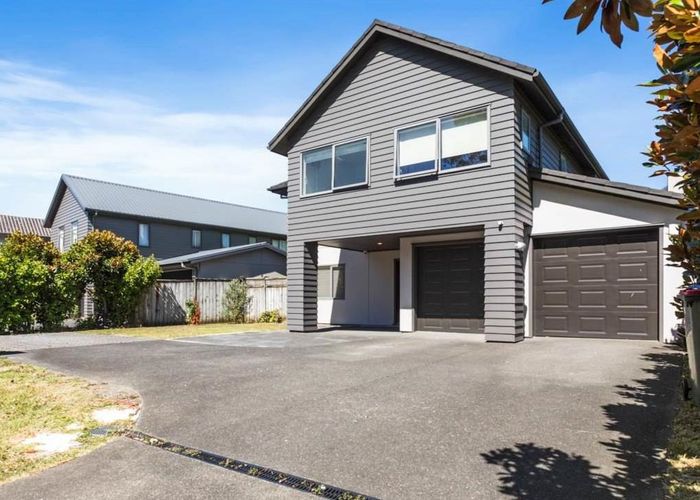  at 58 Ngahue Drive, Stonefields, Auckland