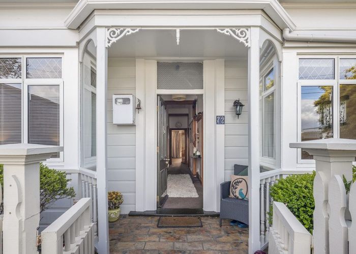  at 72 Overtoun Terrace, Hataitai, Wellington