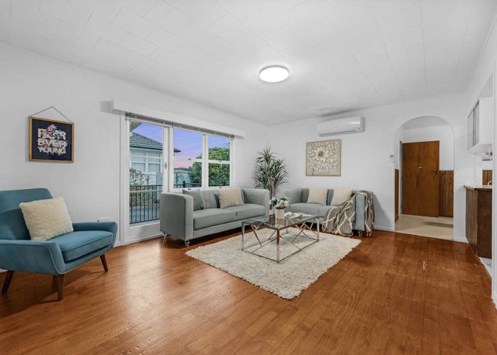  at 1/13 Harwood Road, Mount Wellington, Auckland City, Auckland