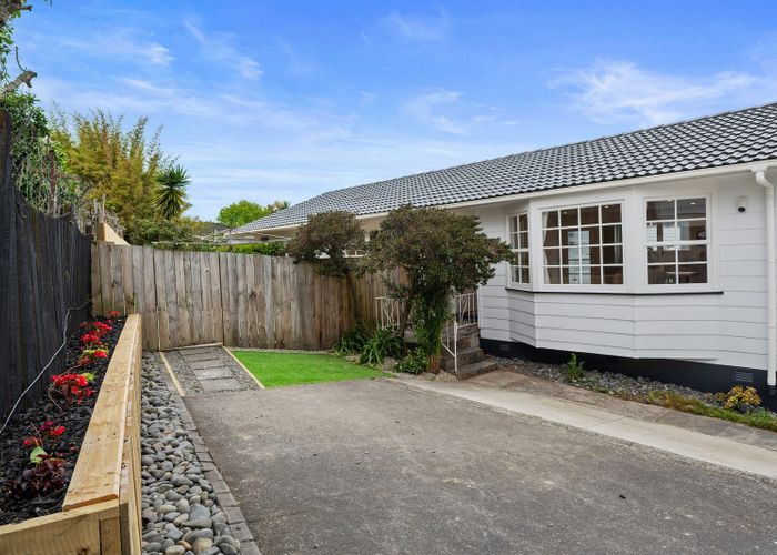  at 28 Cockayne Crescent, Sunnynook, Auckland