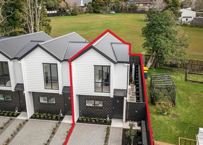  at 4E Weetman Drive, Browns Bay, Auckland