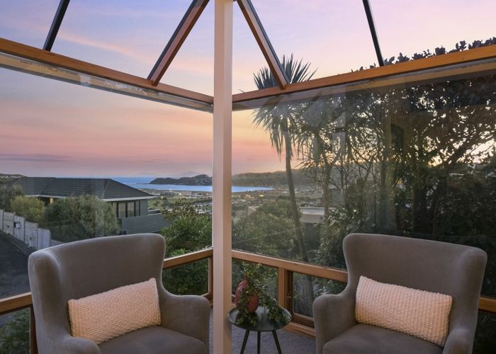  at 4 Inverell Way, Seatoun, Wellington