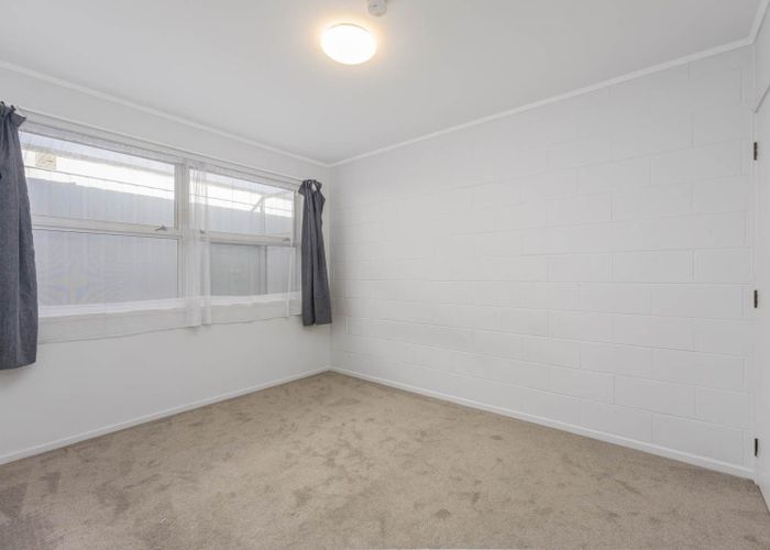  at 2/9 Fencible Place, Otahuhu, Auckland City, Auckland