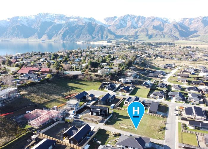  at 35 Woodpecker Street, LAKE HAWEA